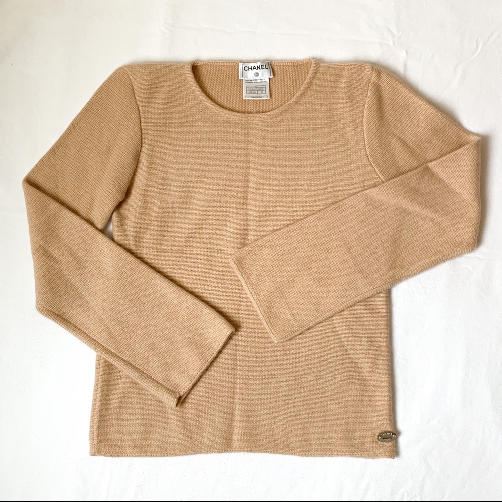 EUC 100% cashmere Chanel sweater - from Paris E38